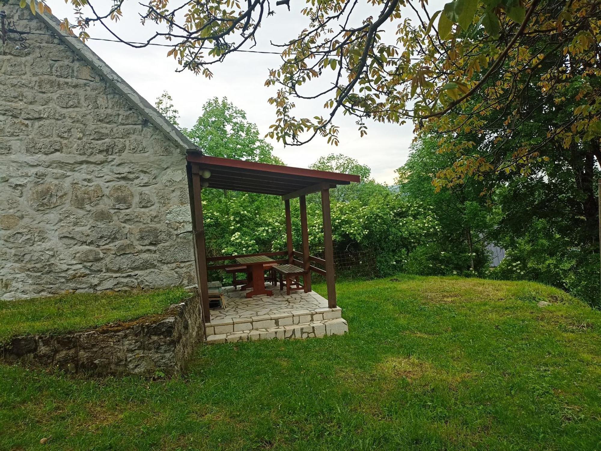 Kamena Kuca- Stone House Scepanovic Bijela Villa Savnik Luaran gambar